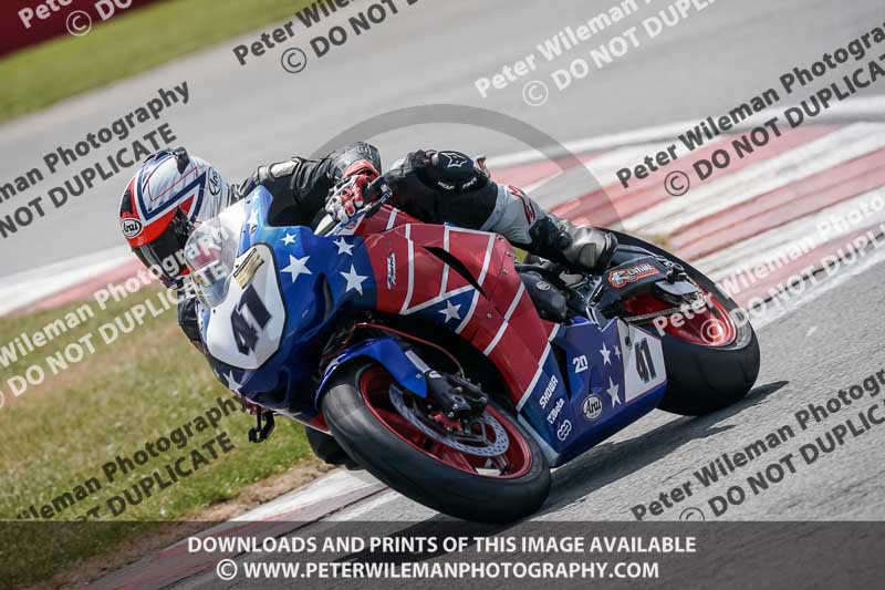 donington no limits trackday;donington park photographs;donington trackday photographs;no limits trackdays;peter wileman photography;trackday digital images;trackday photos